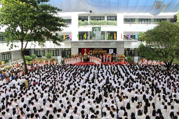 truong-thpt-dan-lap-o-ha-noi-nguyen-tat-thanh