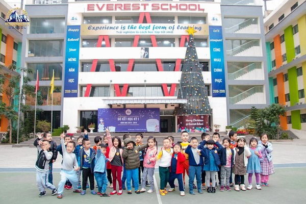 truong-tieu-hoc-song-ngu-everest