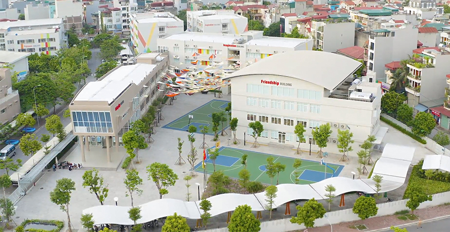 trường trung học cơ sở quốc tế 