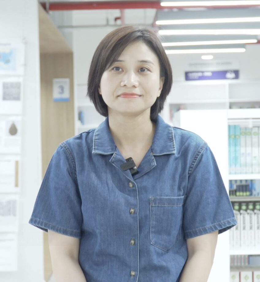 Chị Hằng My  