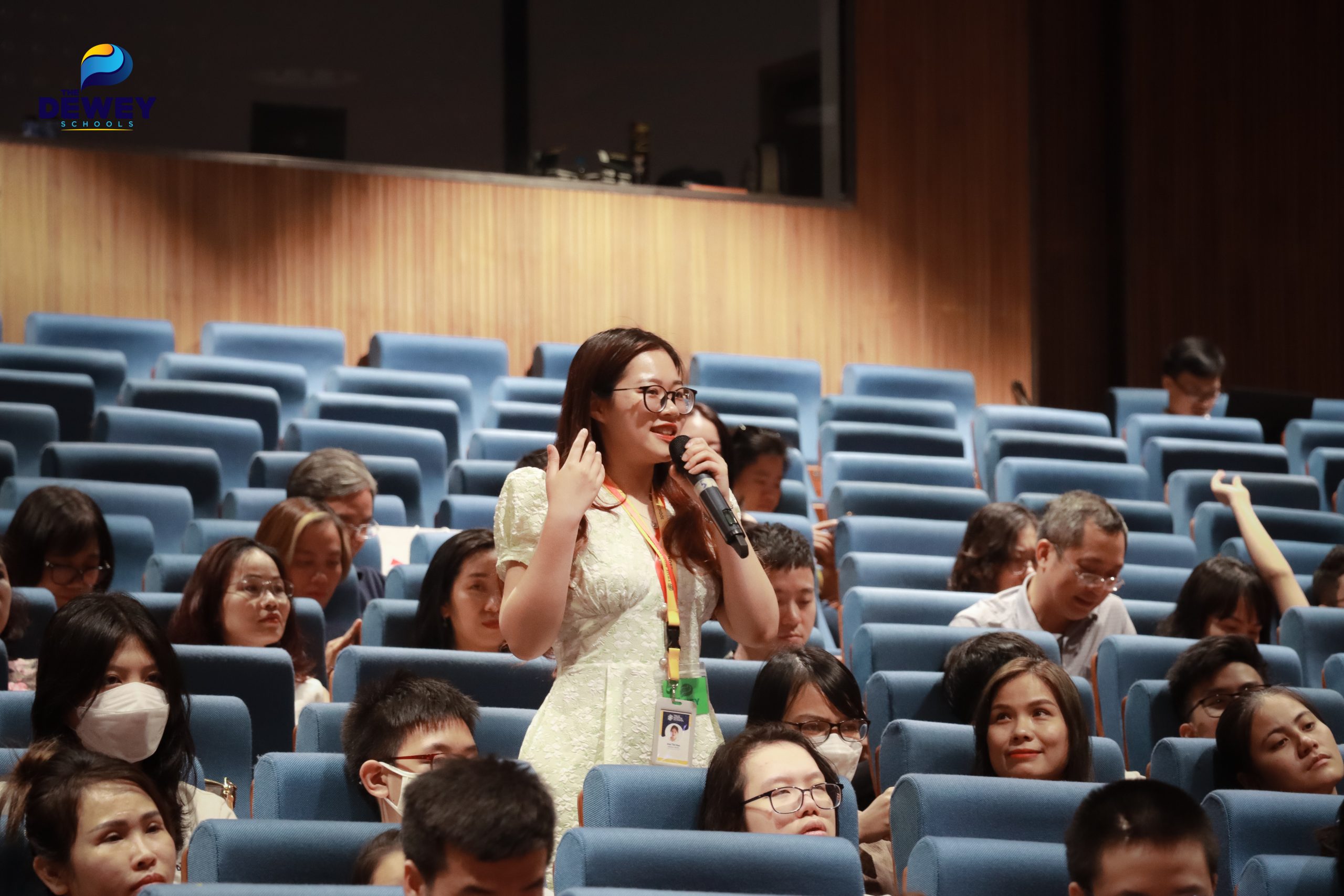 Lien-hoan-phim-lan-thu-nhat-5