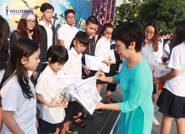 hoc-phi-truong-song-ngu-wellspring
