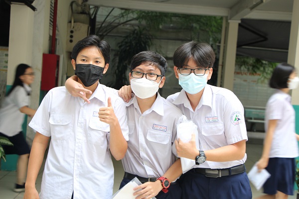 thoi-gian-chuyen-truong-thpt