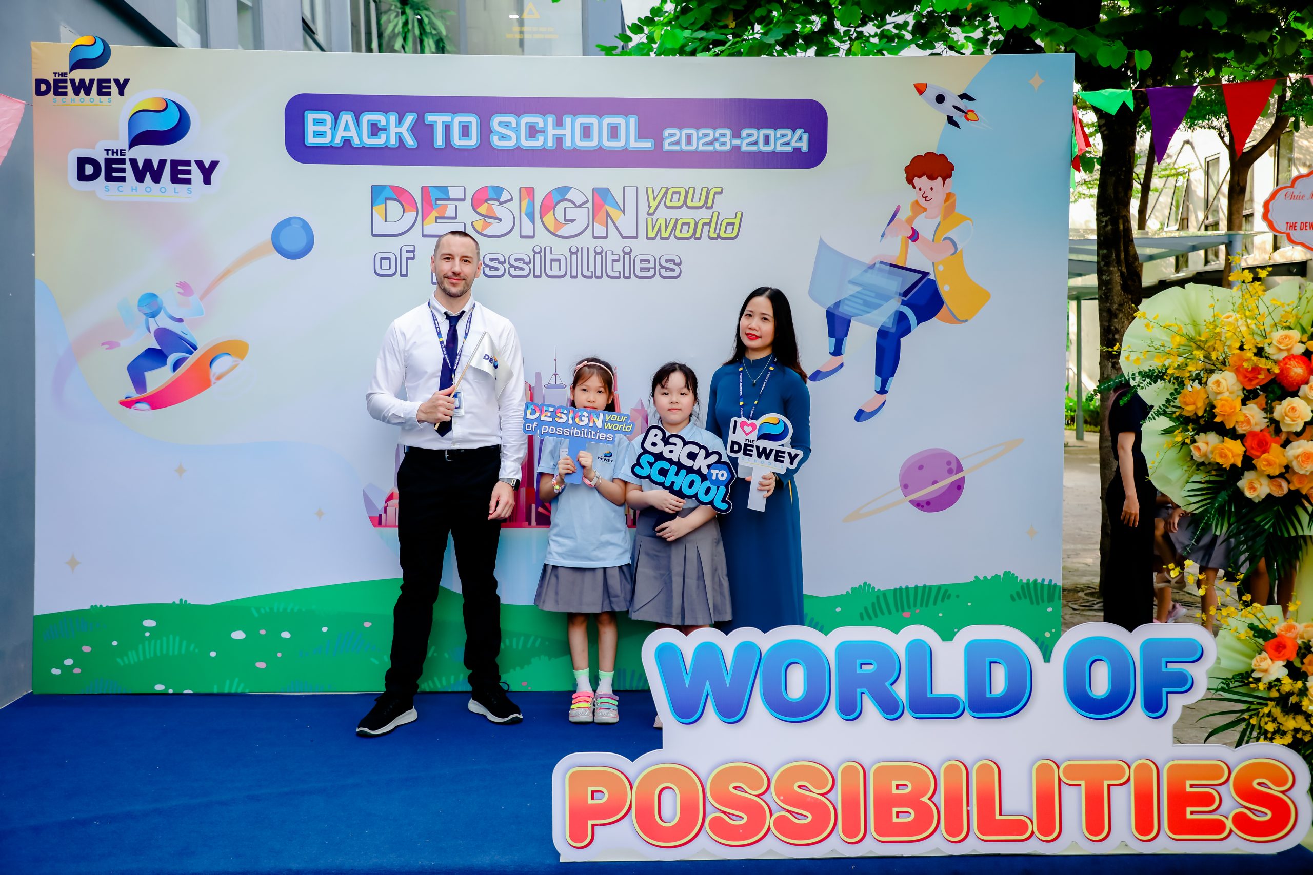Design-Your-World-Of-Possibsilities-04