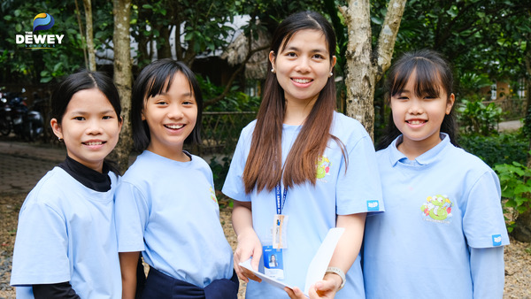 co-huyen-trang-04