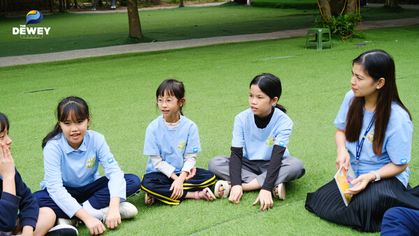 co-huyen-trang-07
