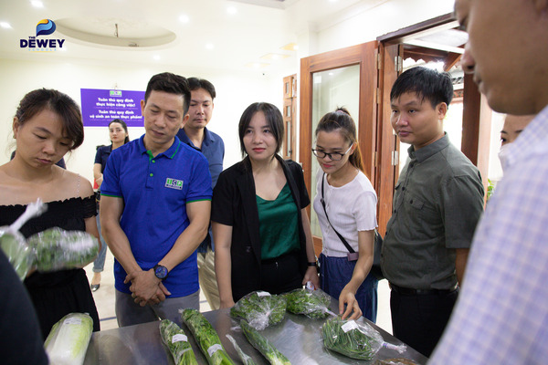 tham-quan-khao-sat-09