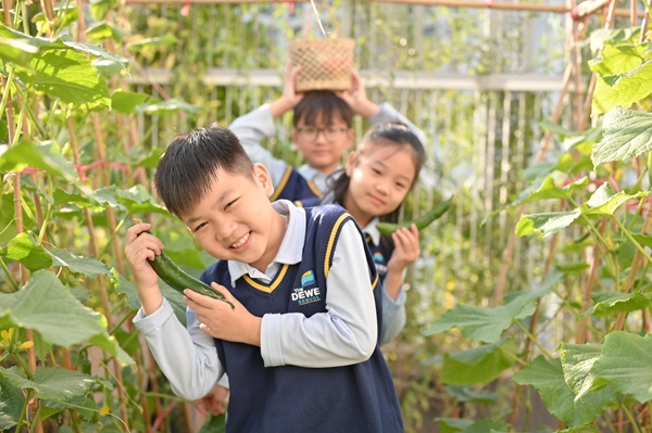 day-tre-ky-nang-song-bao-ve-moi-truong-01