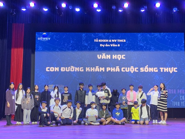 van-hoc-hien-thuc-tay-ho-tay-19