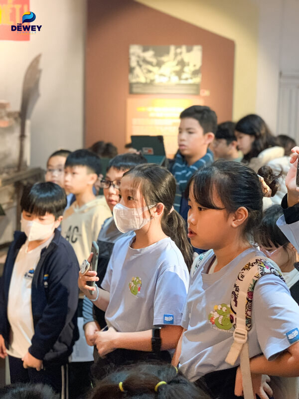 tham-quan-bao-tang-11