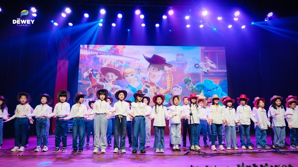 chuong-trinh-lop-1-moi-tai-the-dewey-schools-2