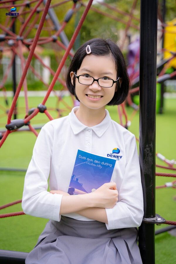 Dưới-ánh-đèn-đường-02