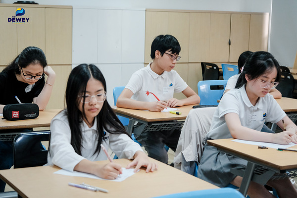 học-bổng-dewey-04