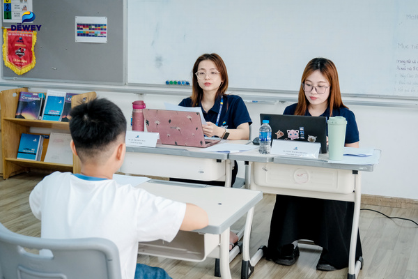 học-bổng-dewey-09