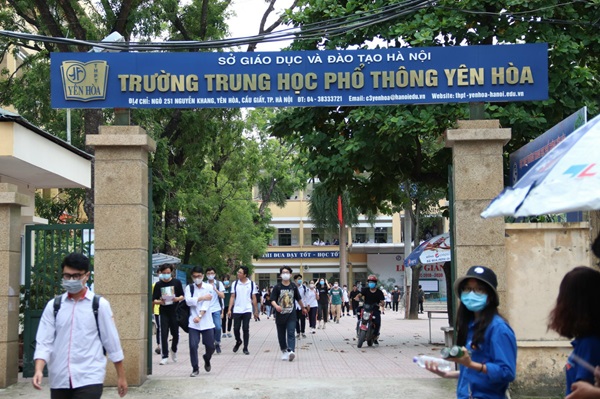 truong-thpt-o-cau-giay-THPT-yen-hoa