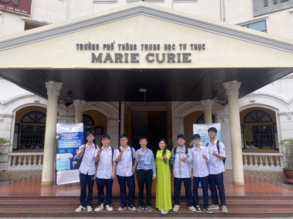 truong-thpt-tu-thuc-o-ha-noi-marie-curie