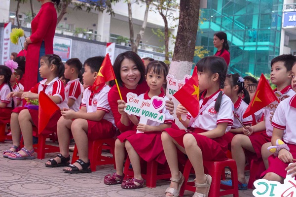 truong-tieu-hoc-o-cau-giay-dich-vong-a