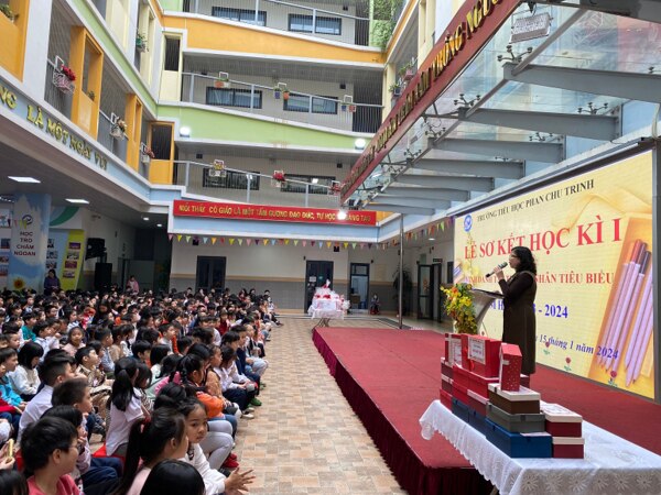 truong-tieu-hoc-o-ha-noi-phan-chu-trinh