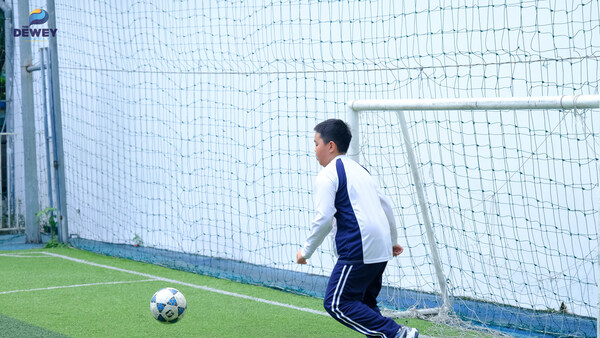 Khai-mạc-bóng-đá-THCS-THPT-06