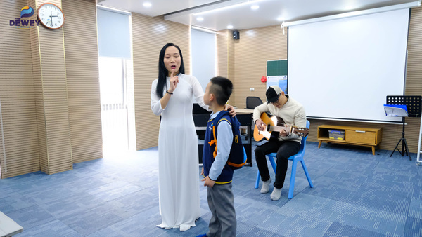 Không-khí-vòng-sơ-khảo-03