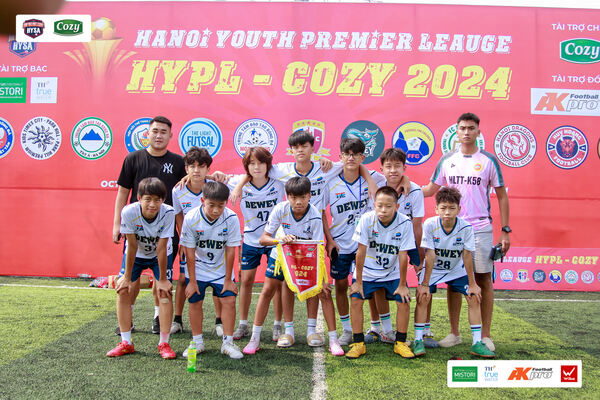 Câu-chuyện-đội-tuyển-bóng-đá-04