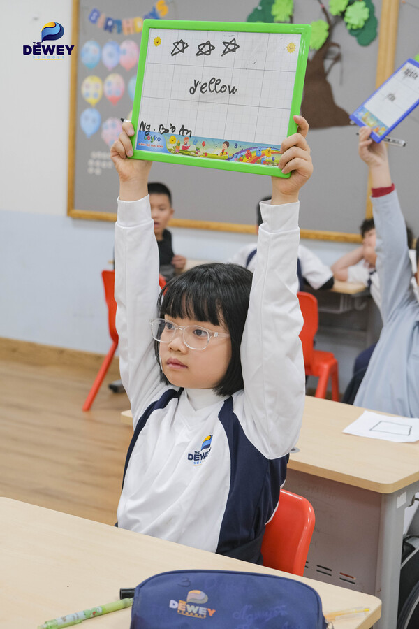 cuộc-thi-Spelling-Bee-01