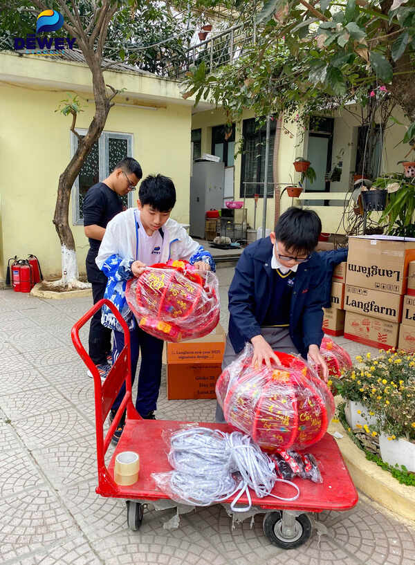Chương-trình-“Xuân-Yêu-Thương”-08