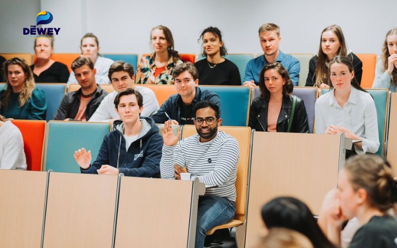 Điều kiện và học phí Fv88 dangnhap Erasmus Rotterdam