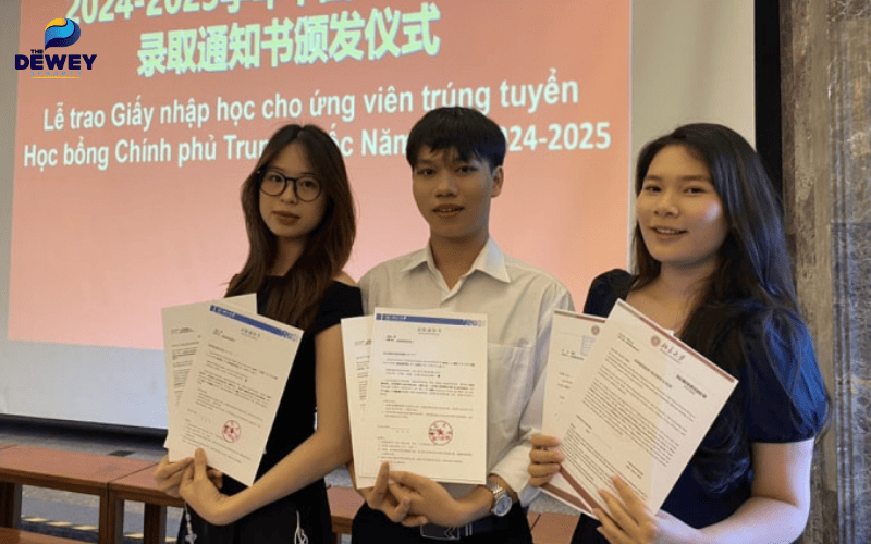 Sinh viên quốc tế nhận Fv88 www fv88 com app CSC tại Trung Quốc