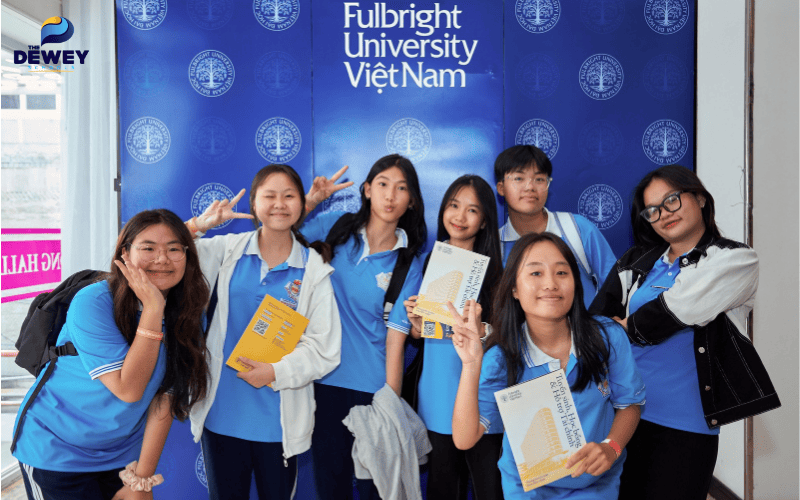 Ứng viên ngành Tâm lý học vinh dự nhận Fv88 www fv88 com app Fulbright quốc tế