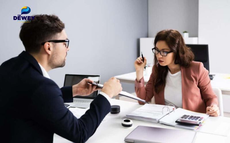 Đội ngũ tư vấn viên là yếu tố quyết định đến chất lượng dịch vụ của trung tâm