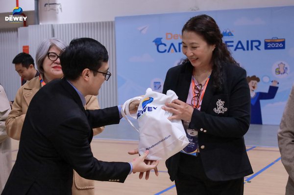 Career-Fair-tht-02