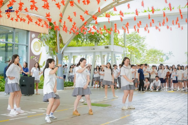 happy-week-03